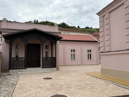 Prizidek knjižnice
